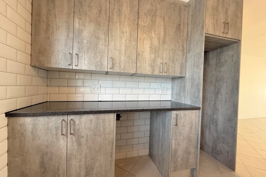 To Let 2 Bedroom Property for Rent in Flamingo Vlei Western Cape